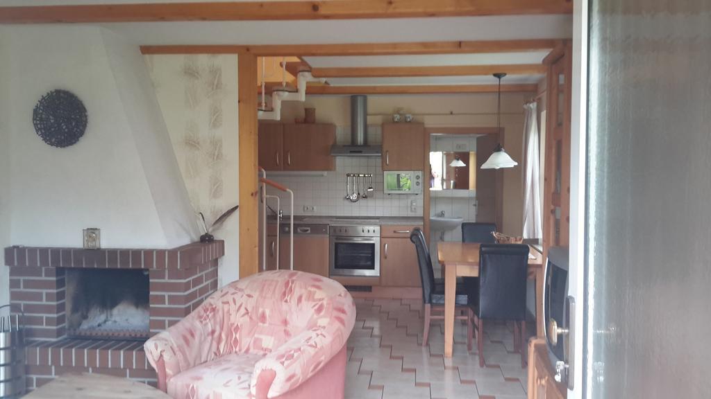 Ferienhaus im großen Garten Ostseeheilbad Ostseeheilbad Zingst Zimmer foto